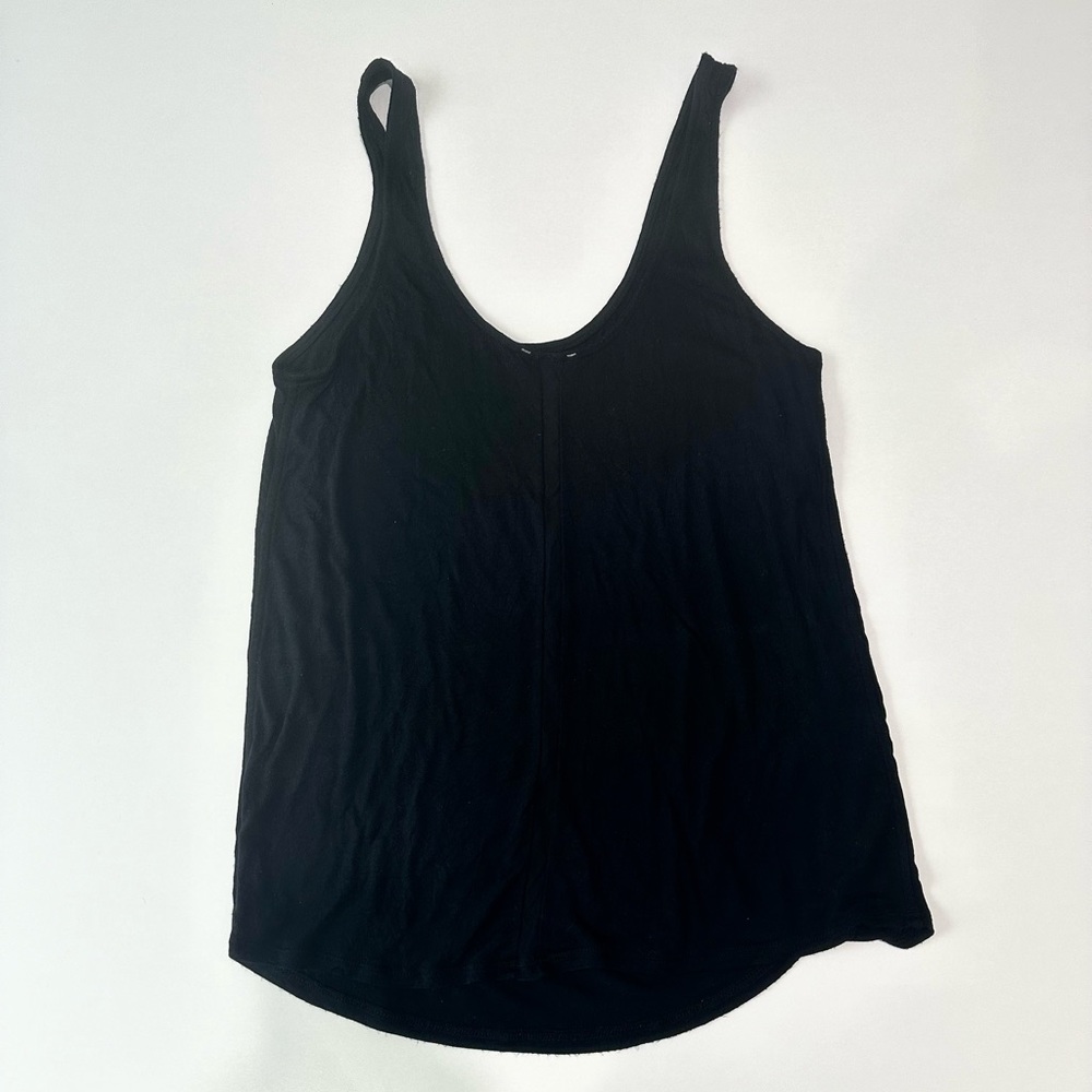 Three Dots tank with sheer stripe down the back